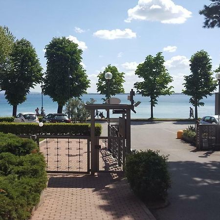 Le Rive Apartment Desenzano del Garda Ngoại thất bức ảnh
