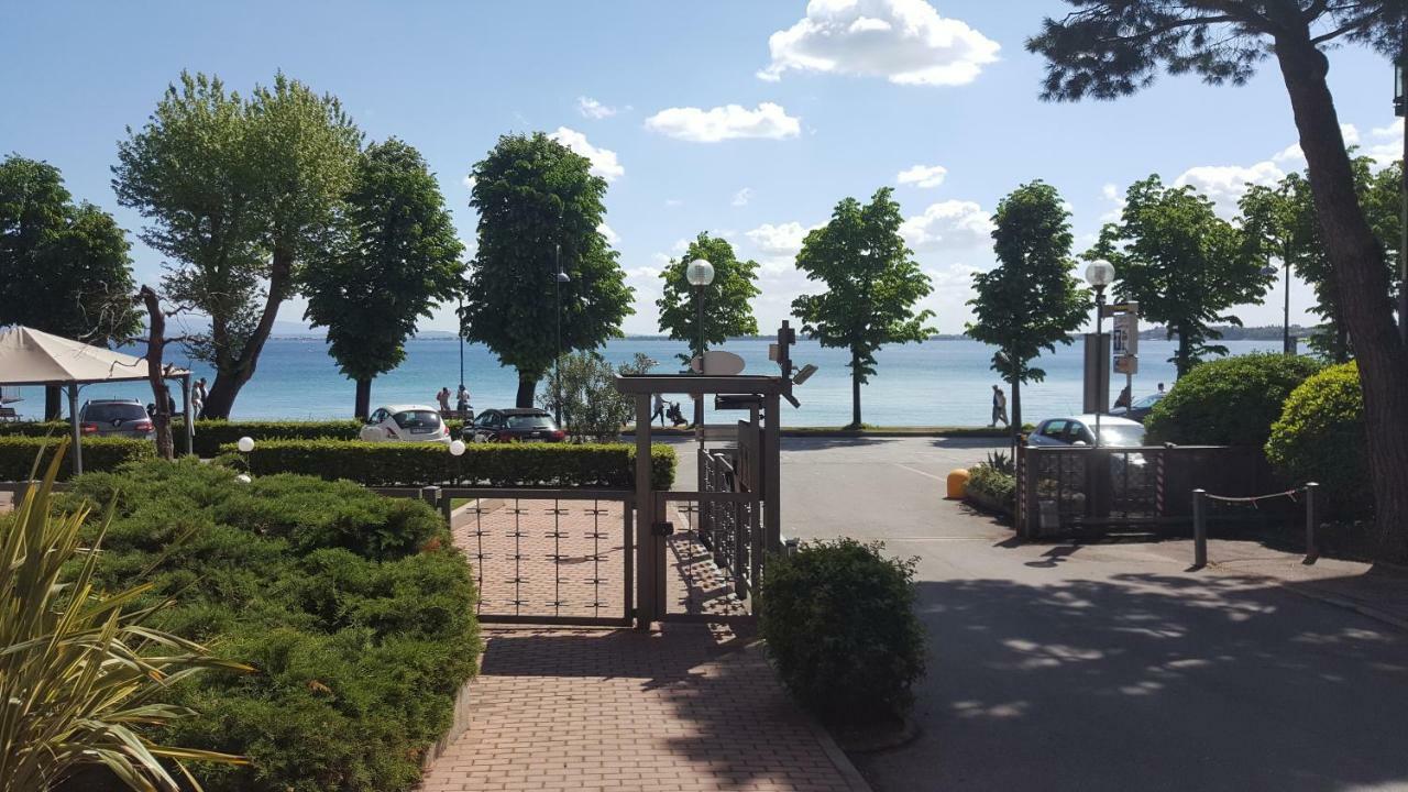 Le Rive Apartment Desenzano del Garda Ngoại thất bức ảnh